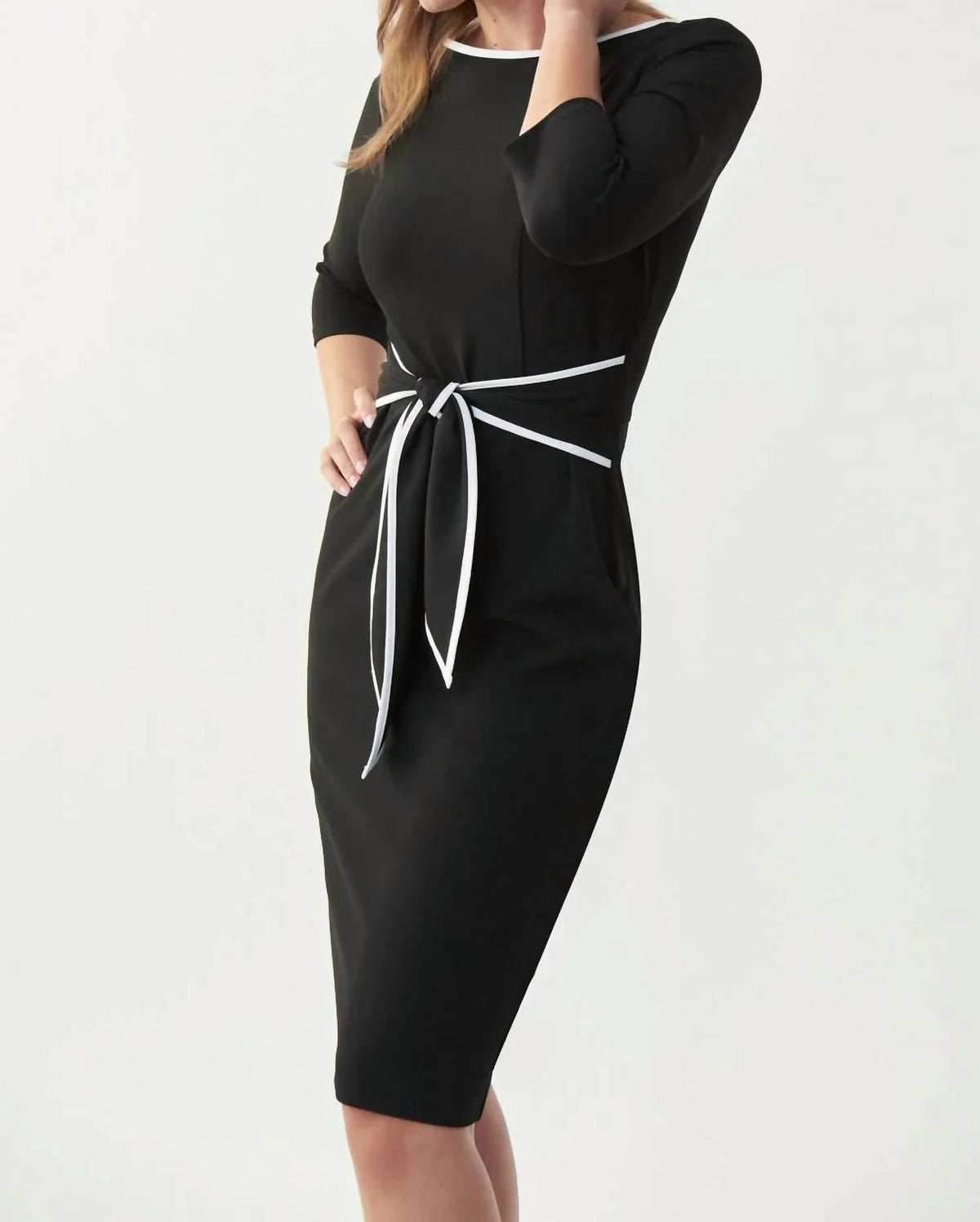Vestido color negro y blanco