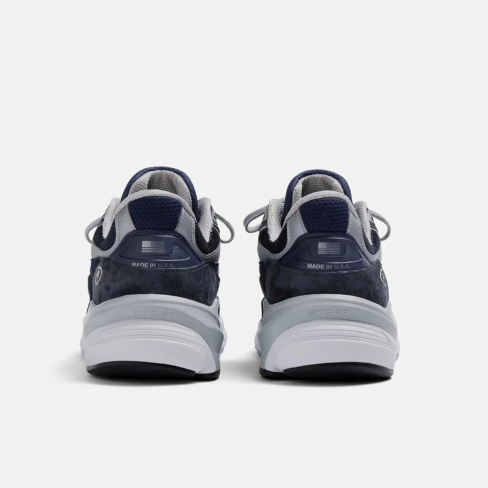 Tenis de hombre con cordones color azul marino