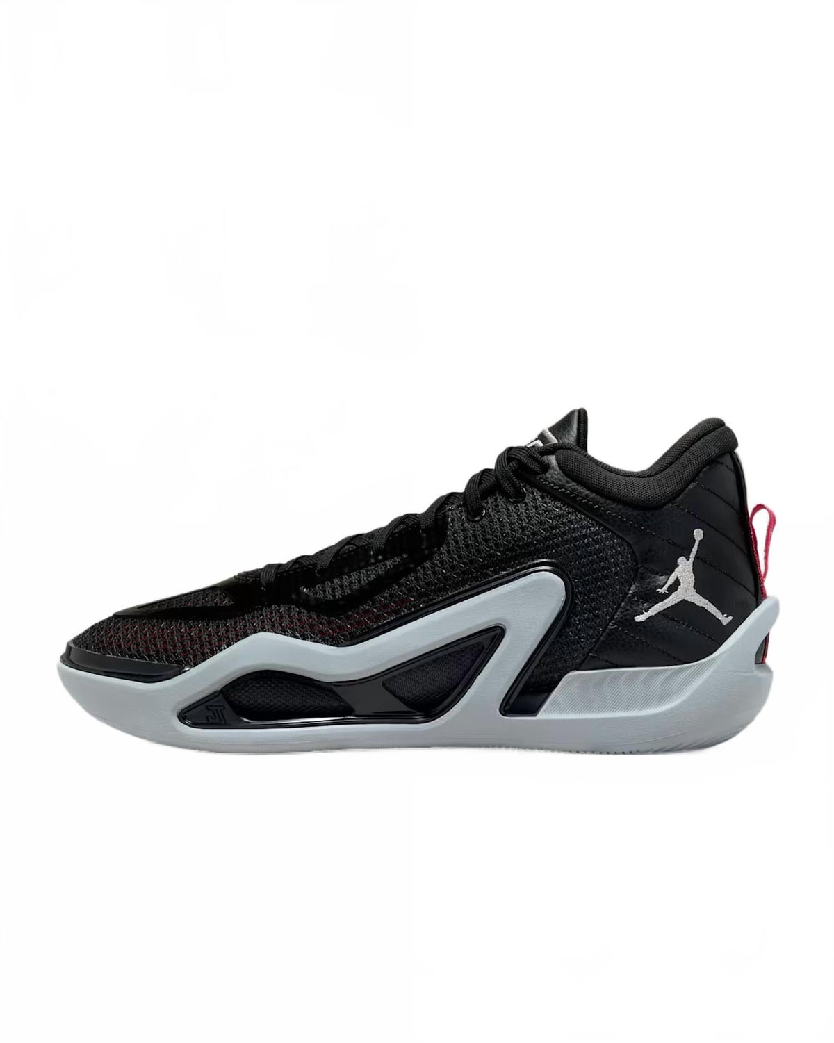 Tenis de hombre color negro y plateado