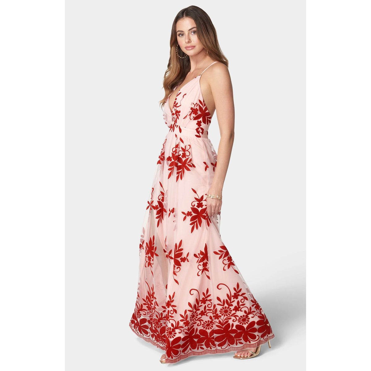 Vestido de mujer largo con bordado