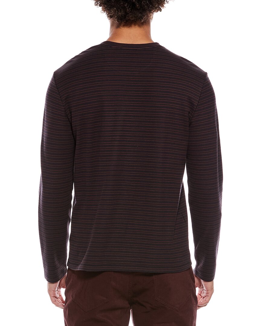 Camiseta con cuello redondo a rayas
