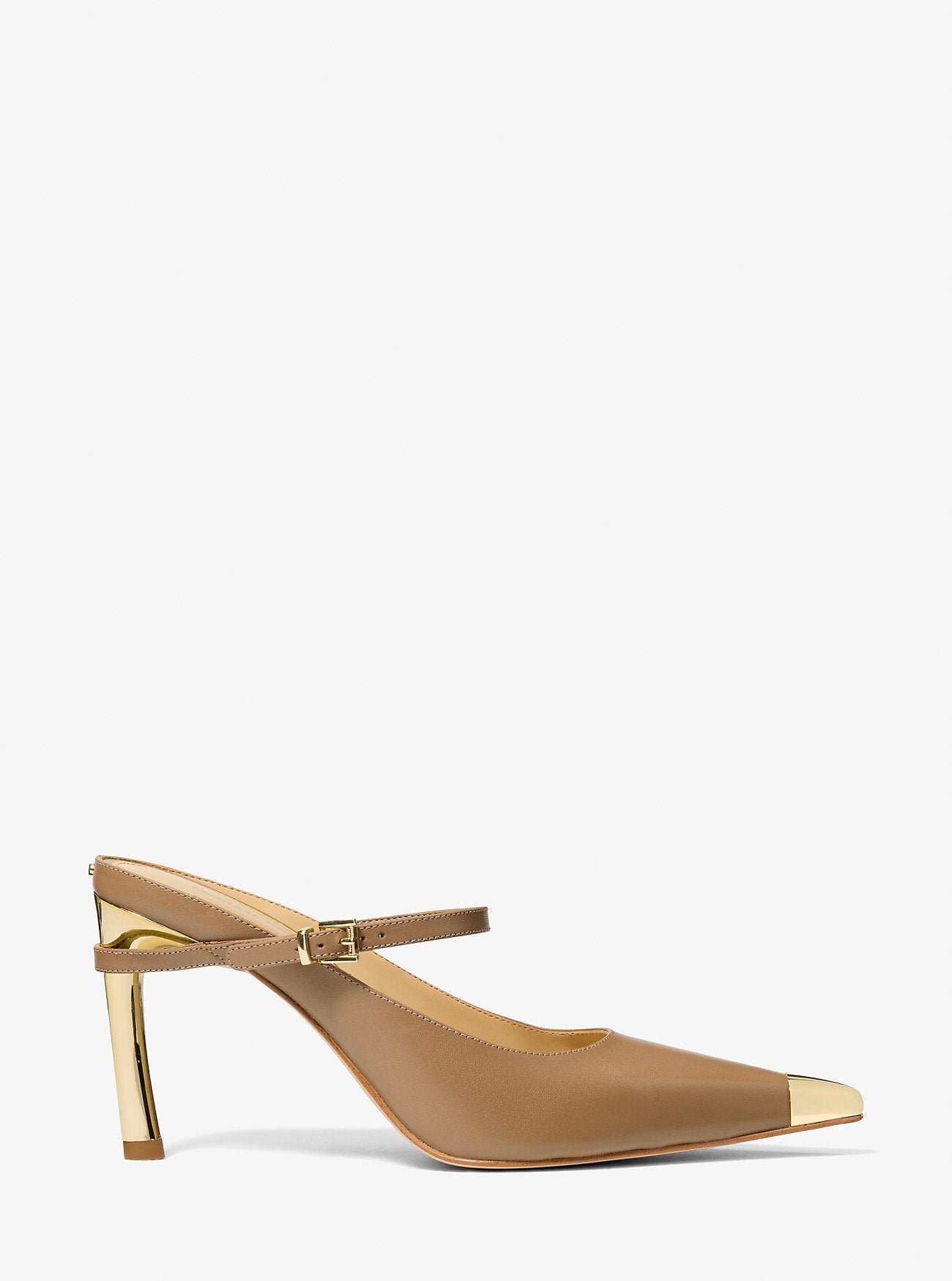 Zapatos destalonados de cuero