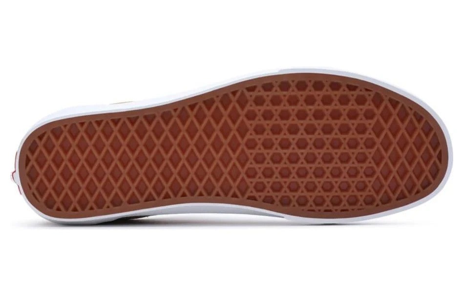Tenis de hombre de gamuza color café