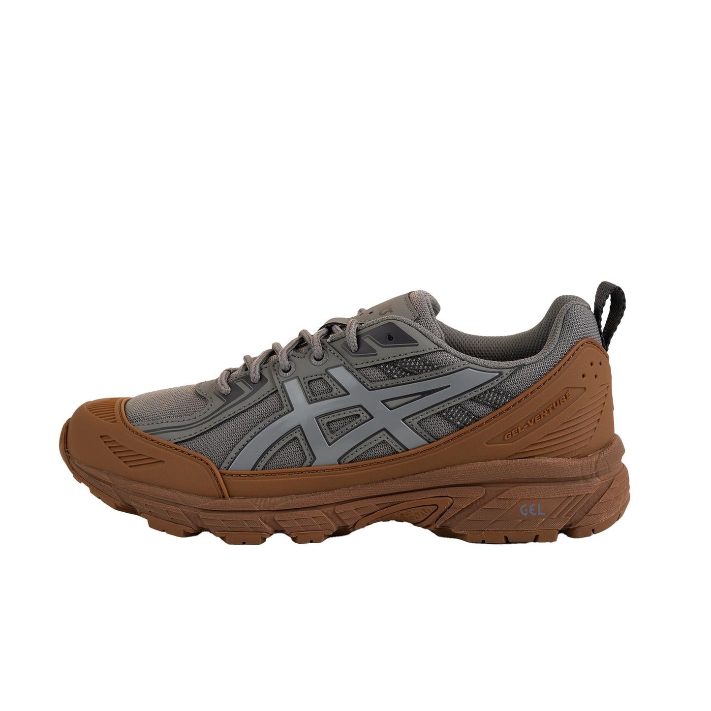 Tenis de hombre color café