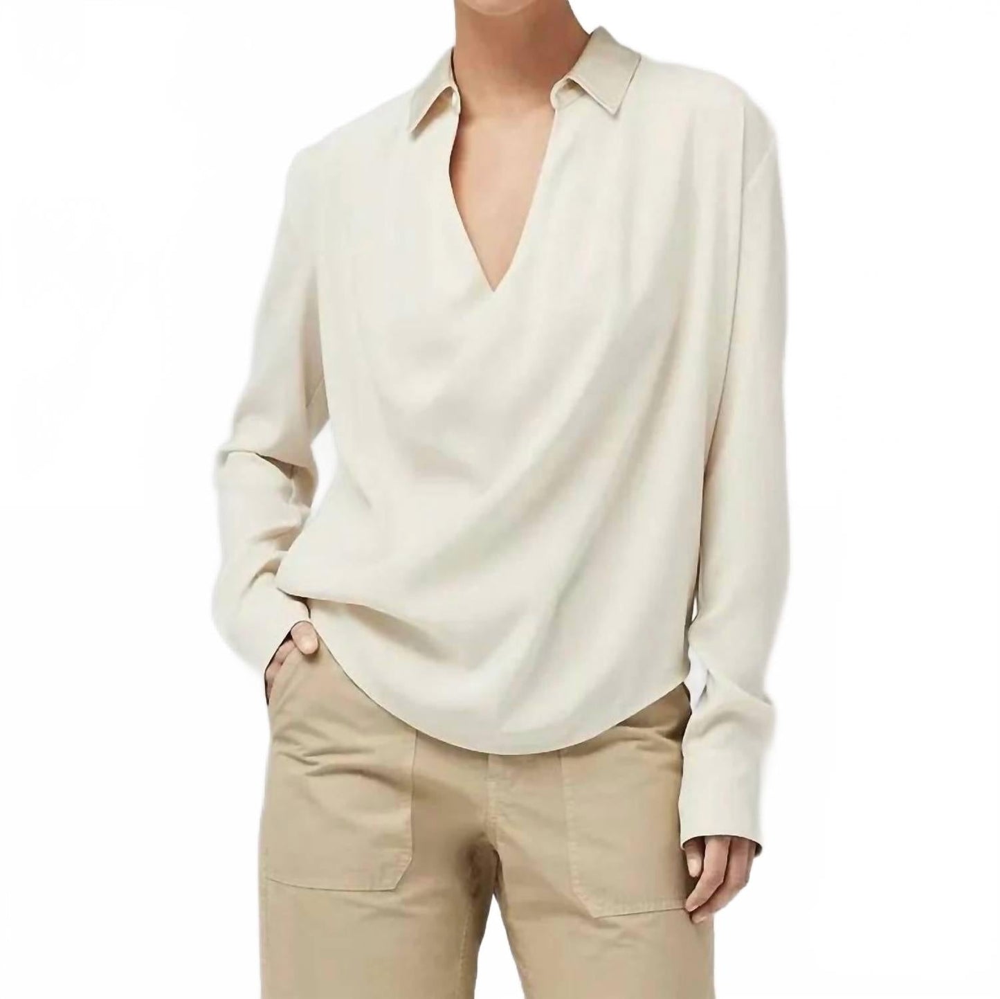 Blusa de satén color crema