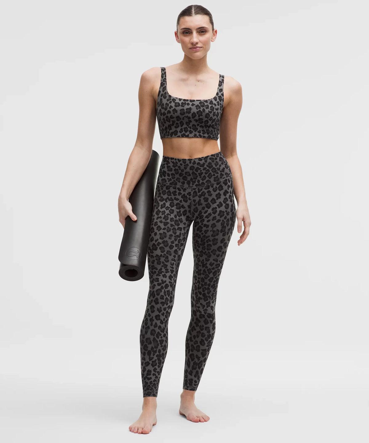 Pantalón de tiro alto