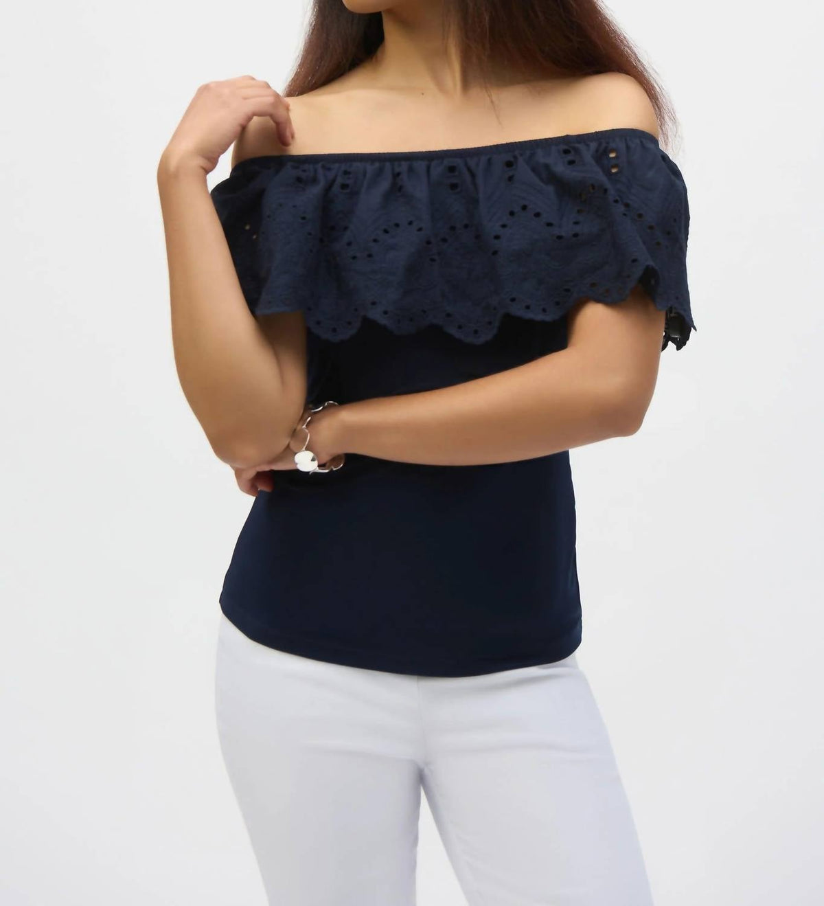 Top con hombros descubiertos color azul