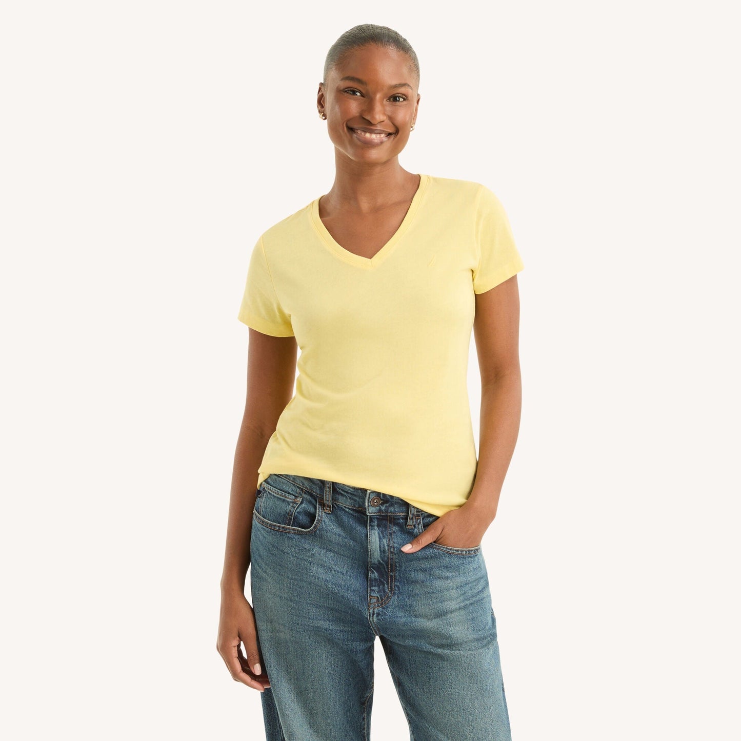 Camiseta con cuello en V