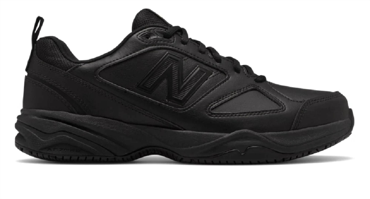 Tenis de hombre de cuero color negro