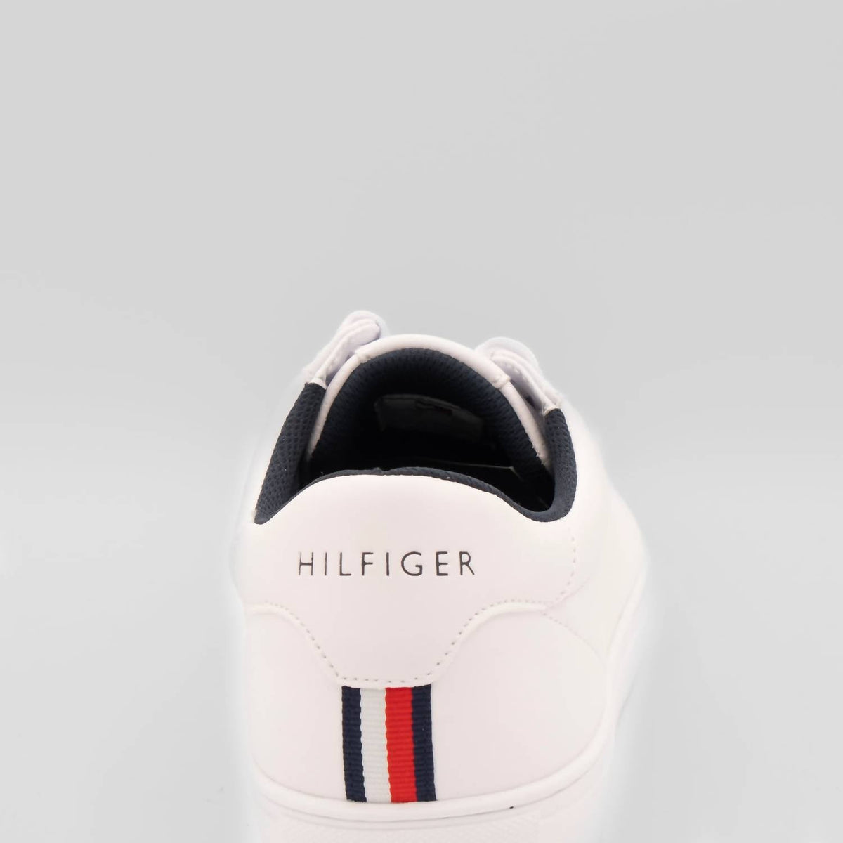 Tenis de hombre color blanco