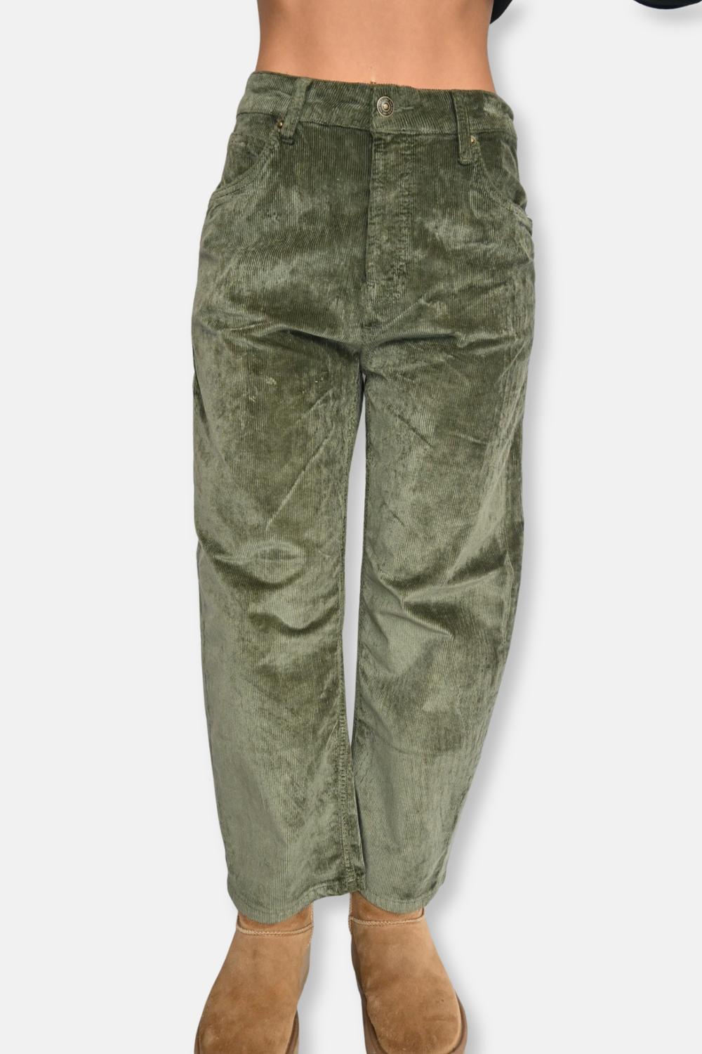 Pantalón color verde