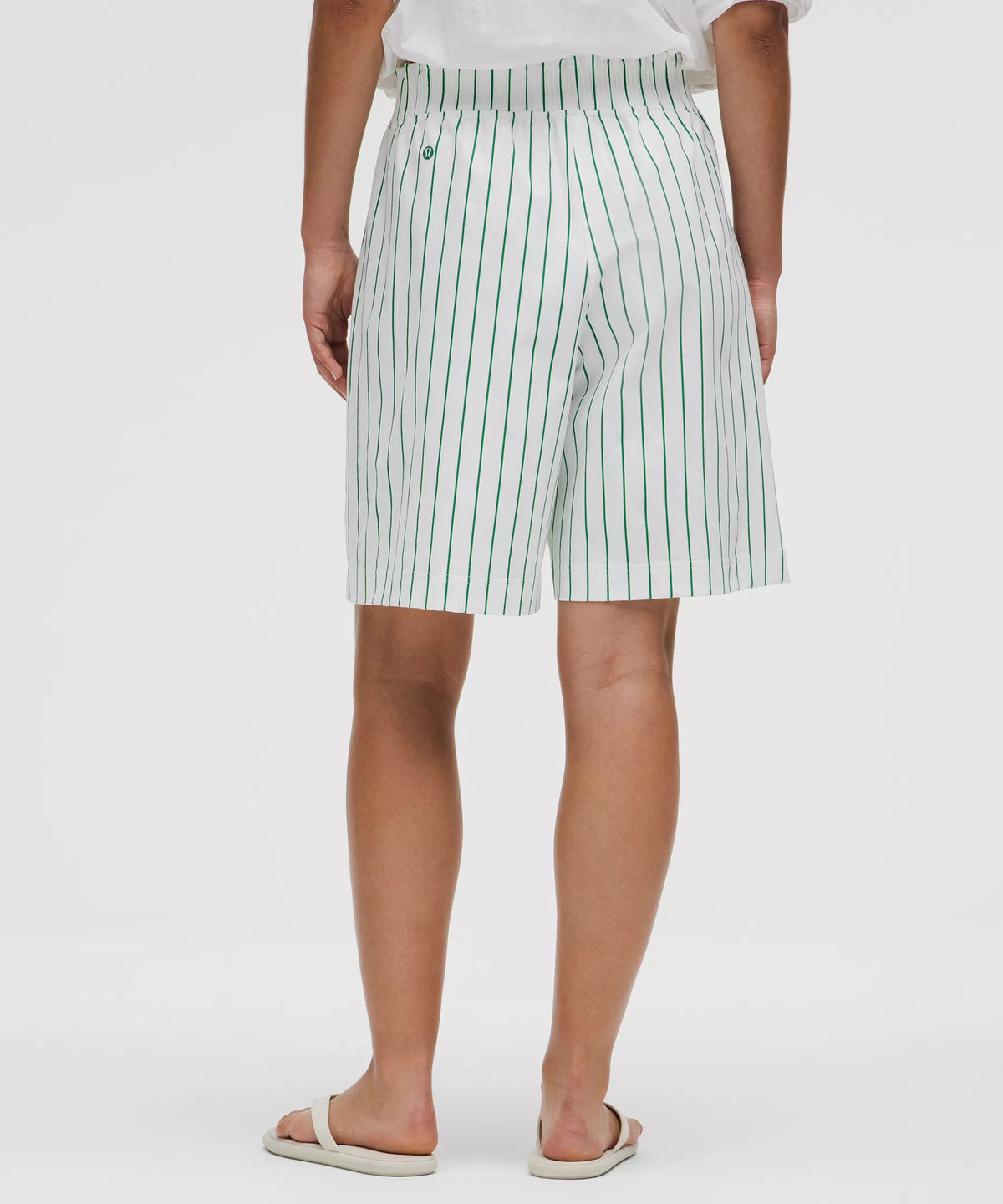 Short de tiro alto con boleros