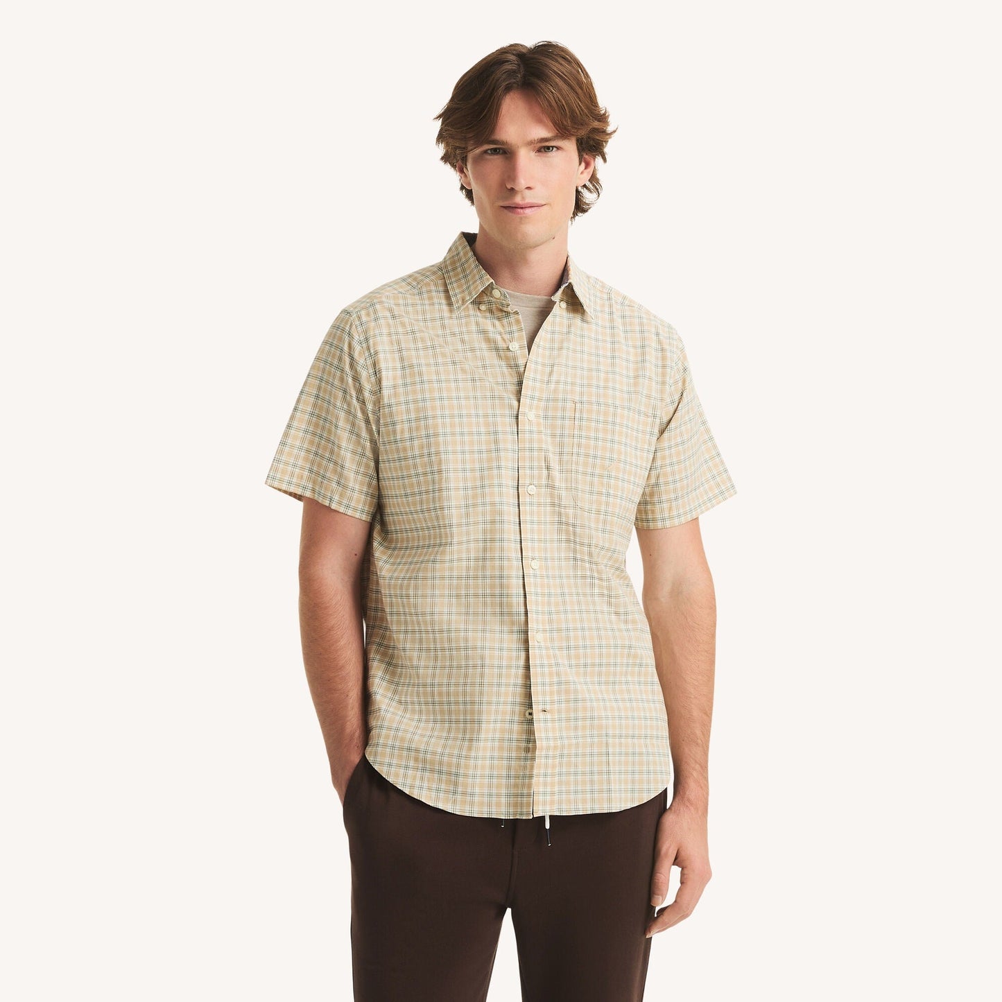 Camisa de hombre de manga corta a cuadros