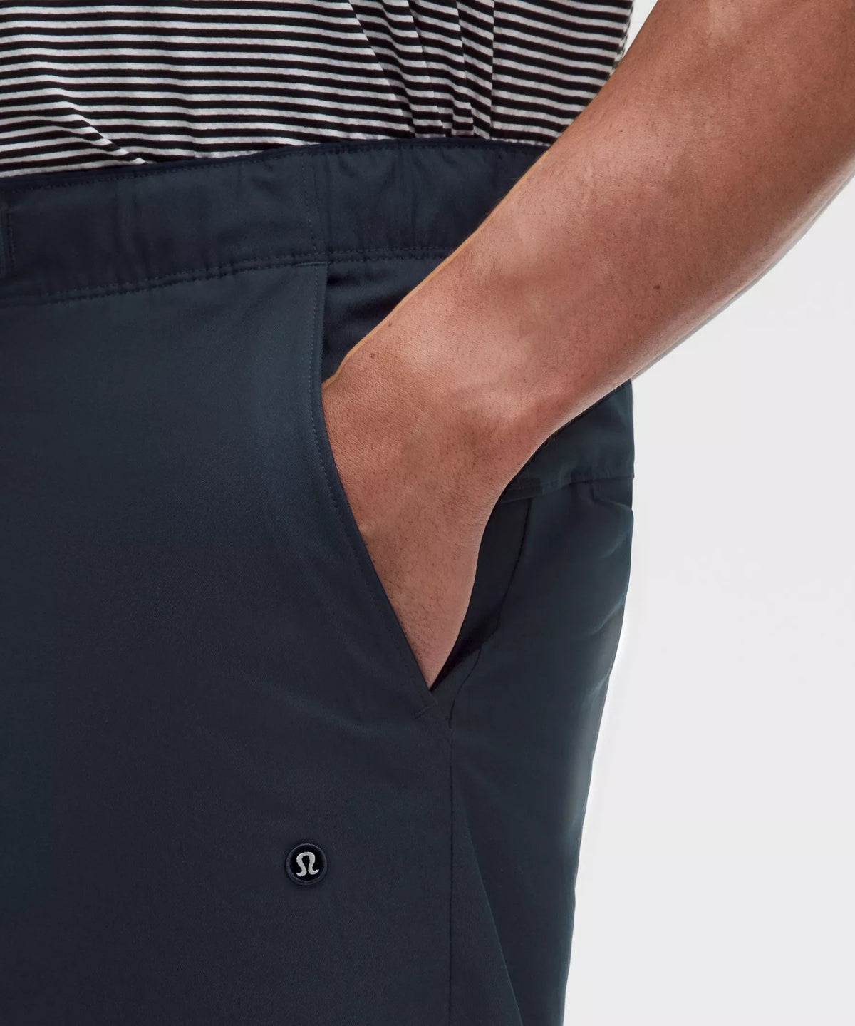 Short de corte amplio