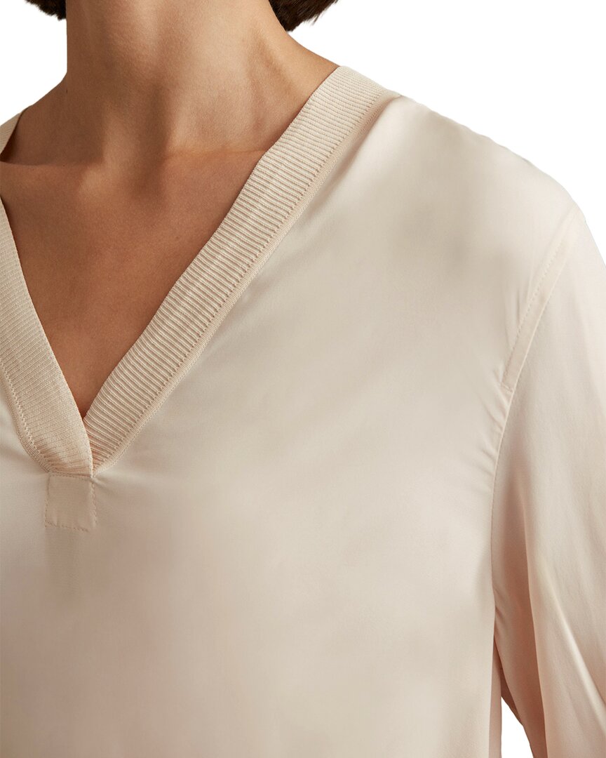 Top con cuello en V