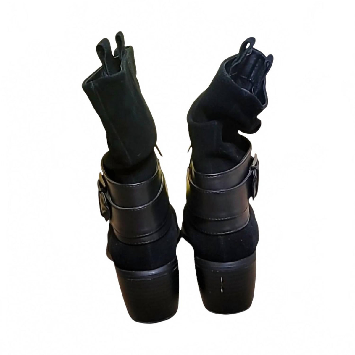 Botas de mujer color negro