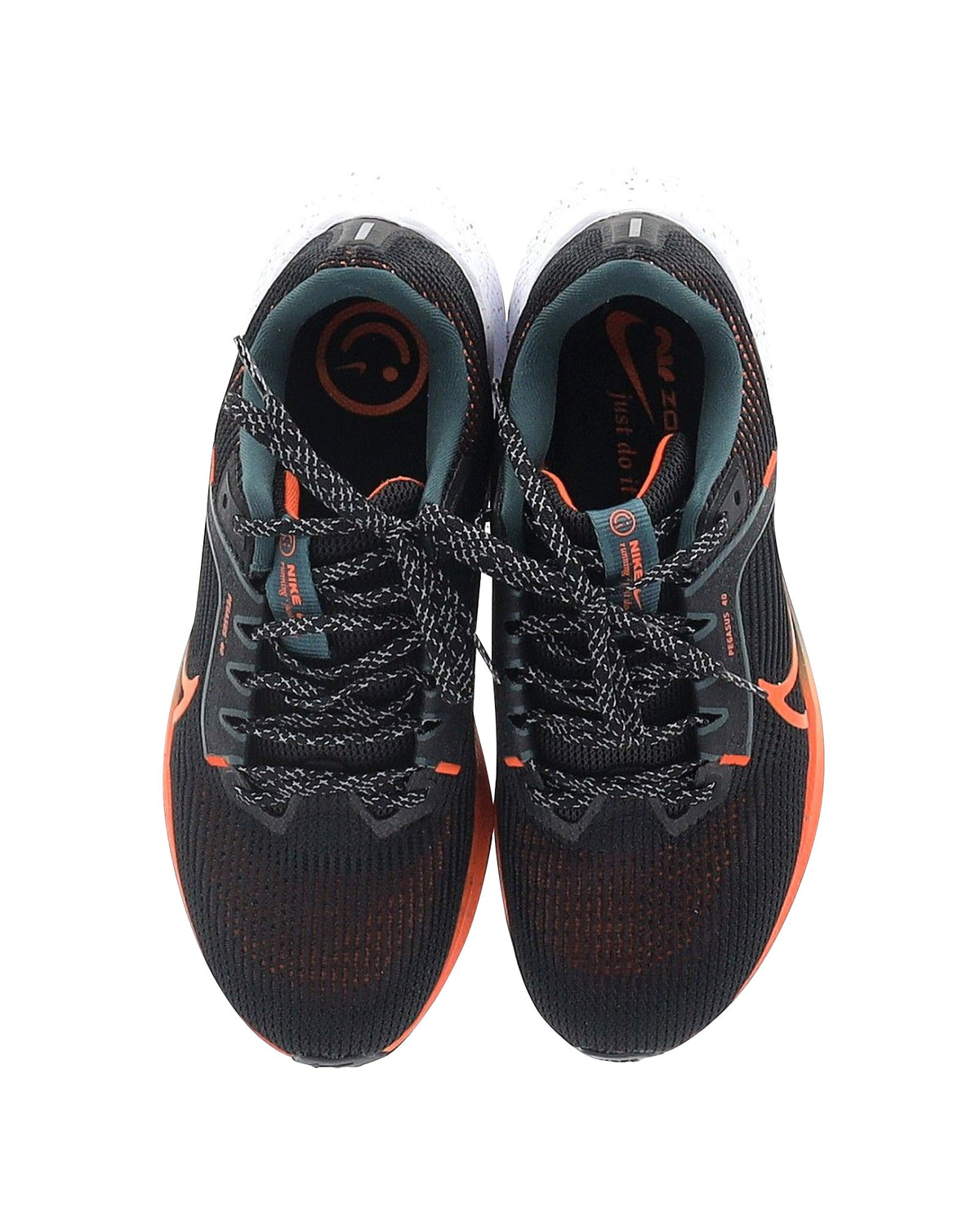Tenis color negro