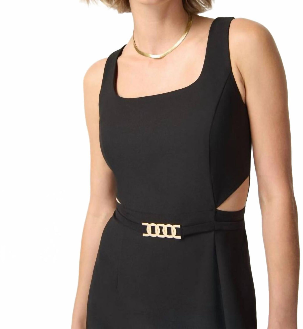 Vestido sin mangas con escote cuadrado color negro