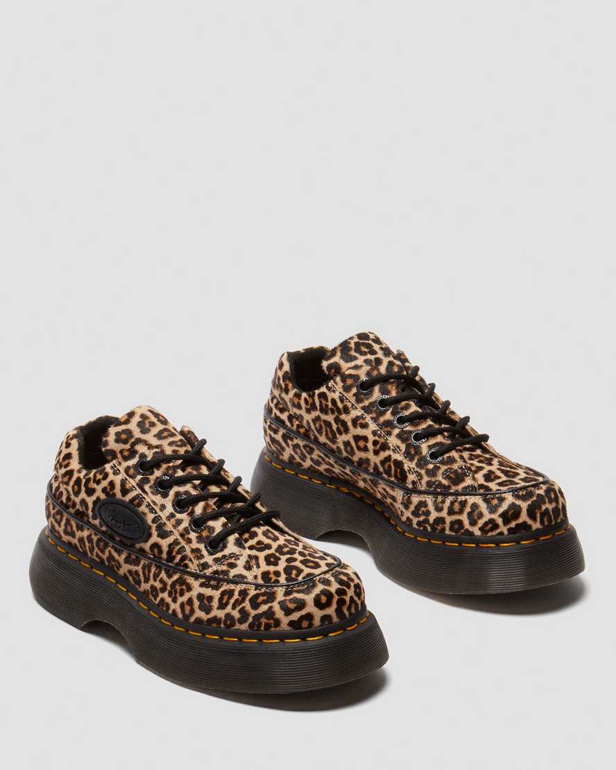 Zapatos con estampado animal
