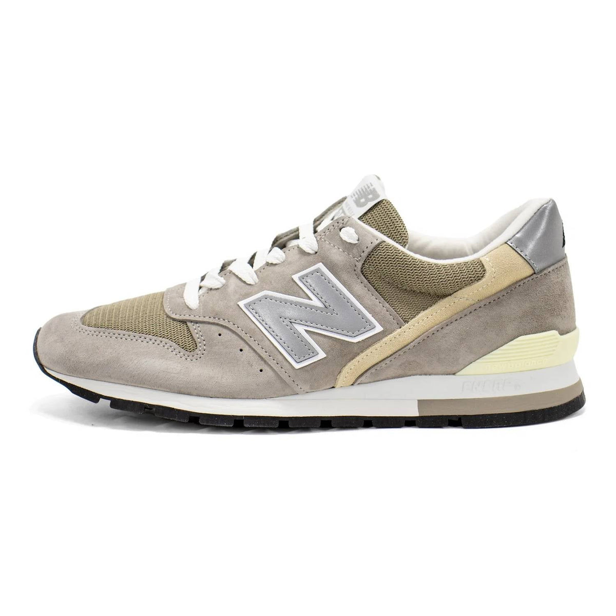 Tenis de hombre color gris