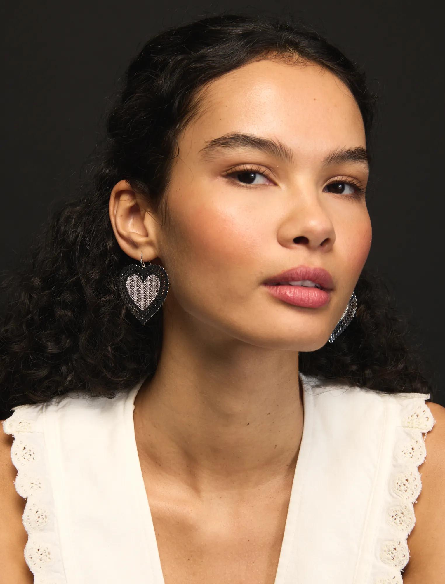 Aretes