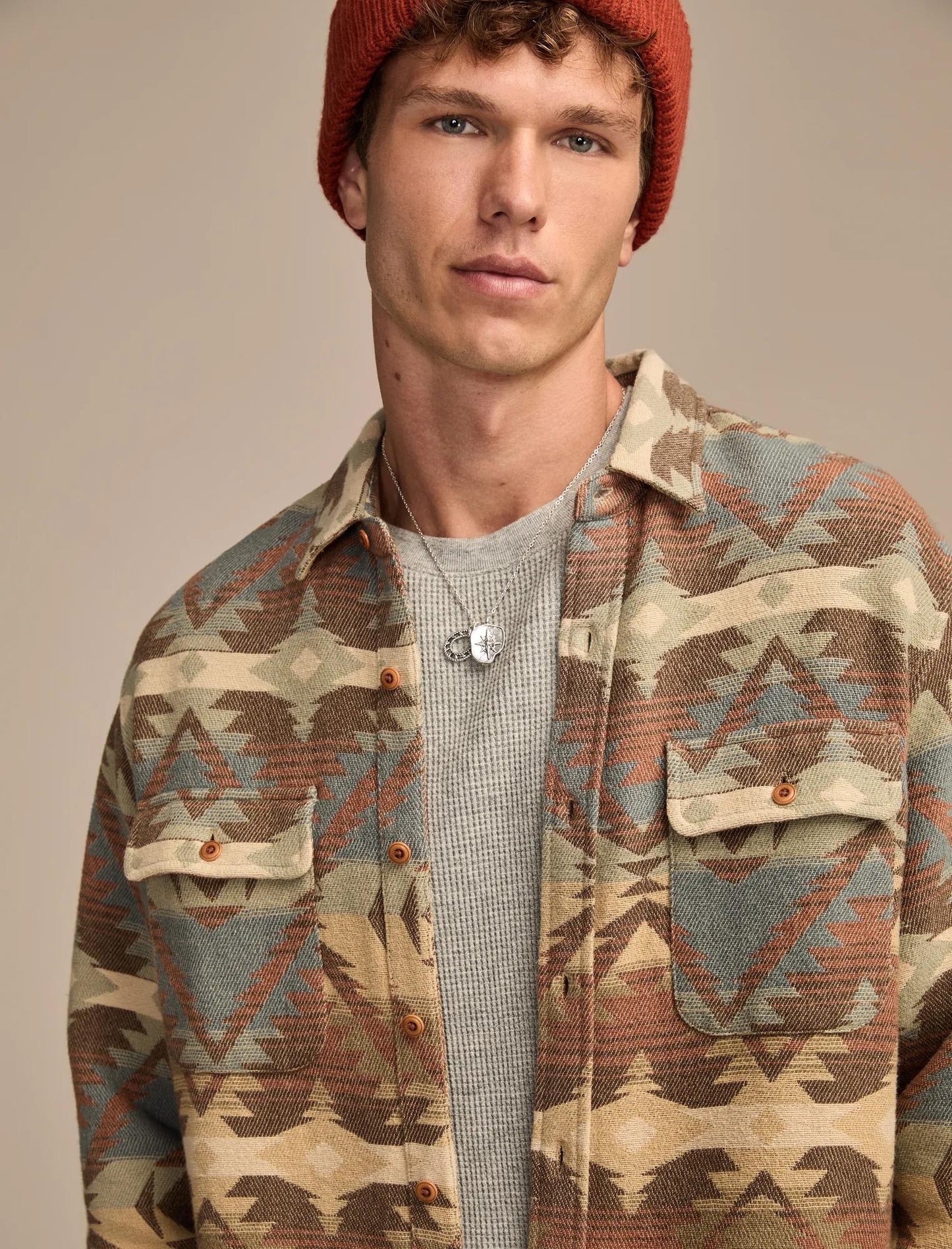 Camisa de hombre