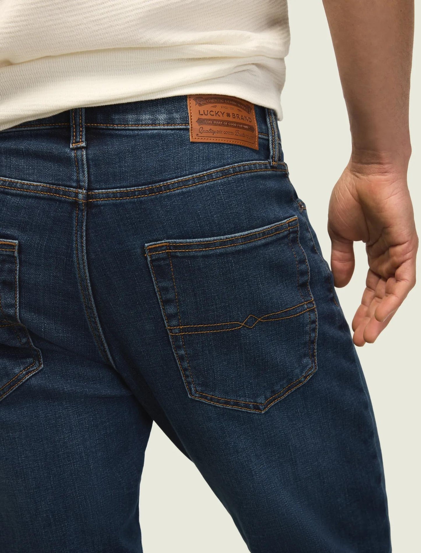 Pantalón de hombre