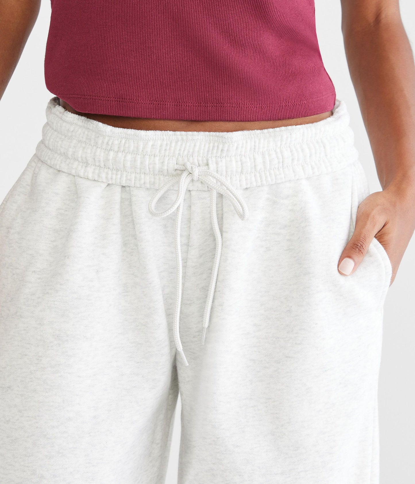 Pantalón deportivo de pierna ancha de tiro medio