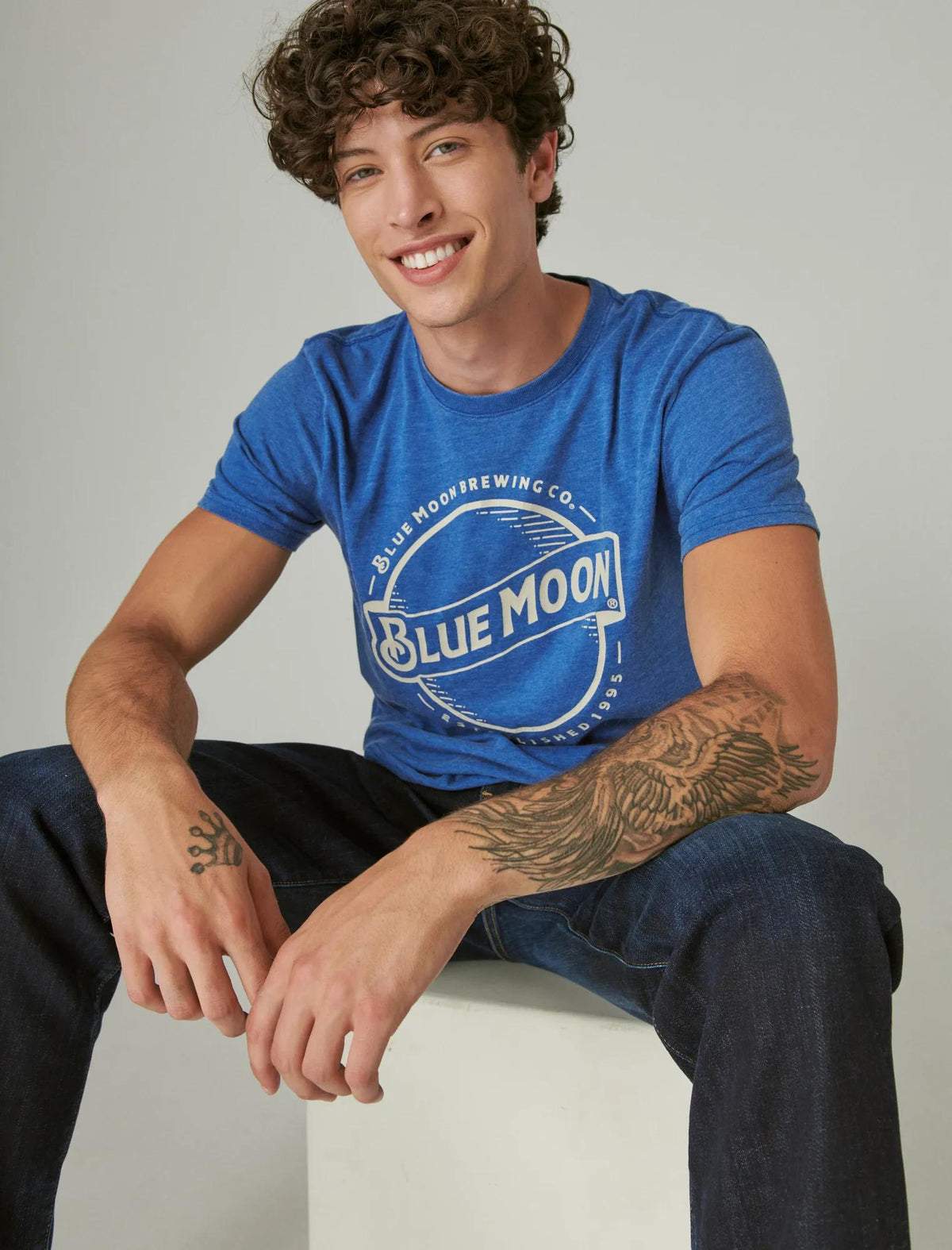 Camiseta de hombre color azul