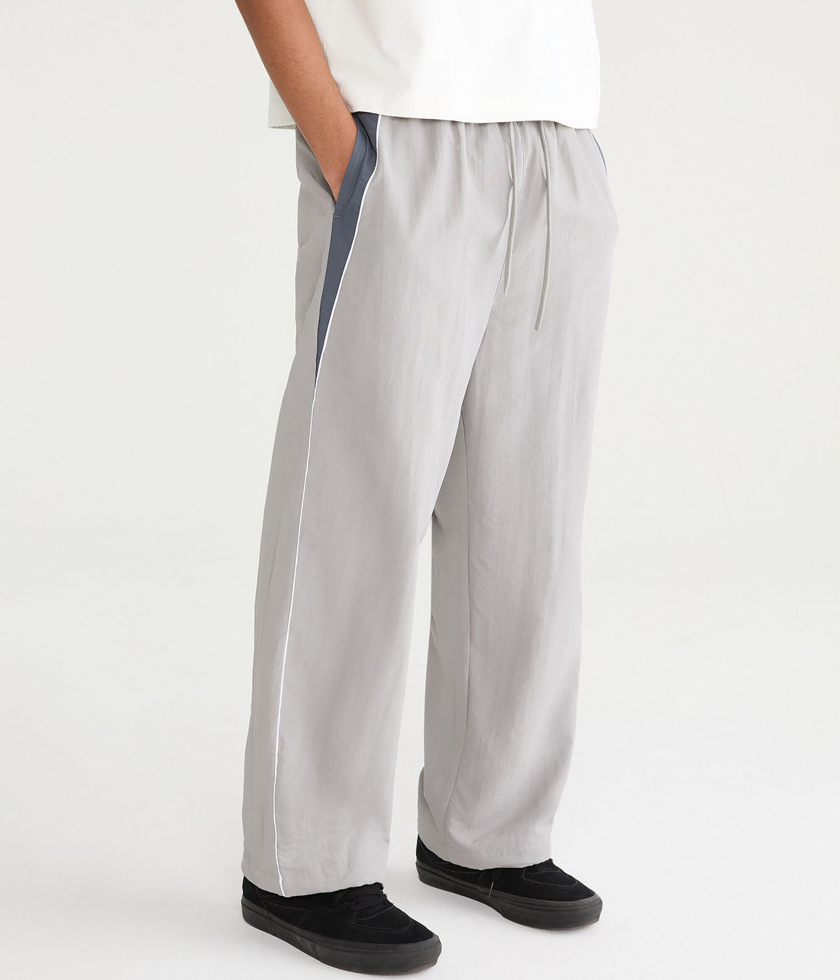 Pantalón deportivo de nailon