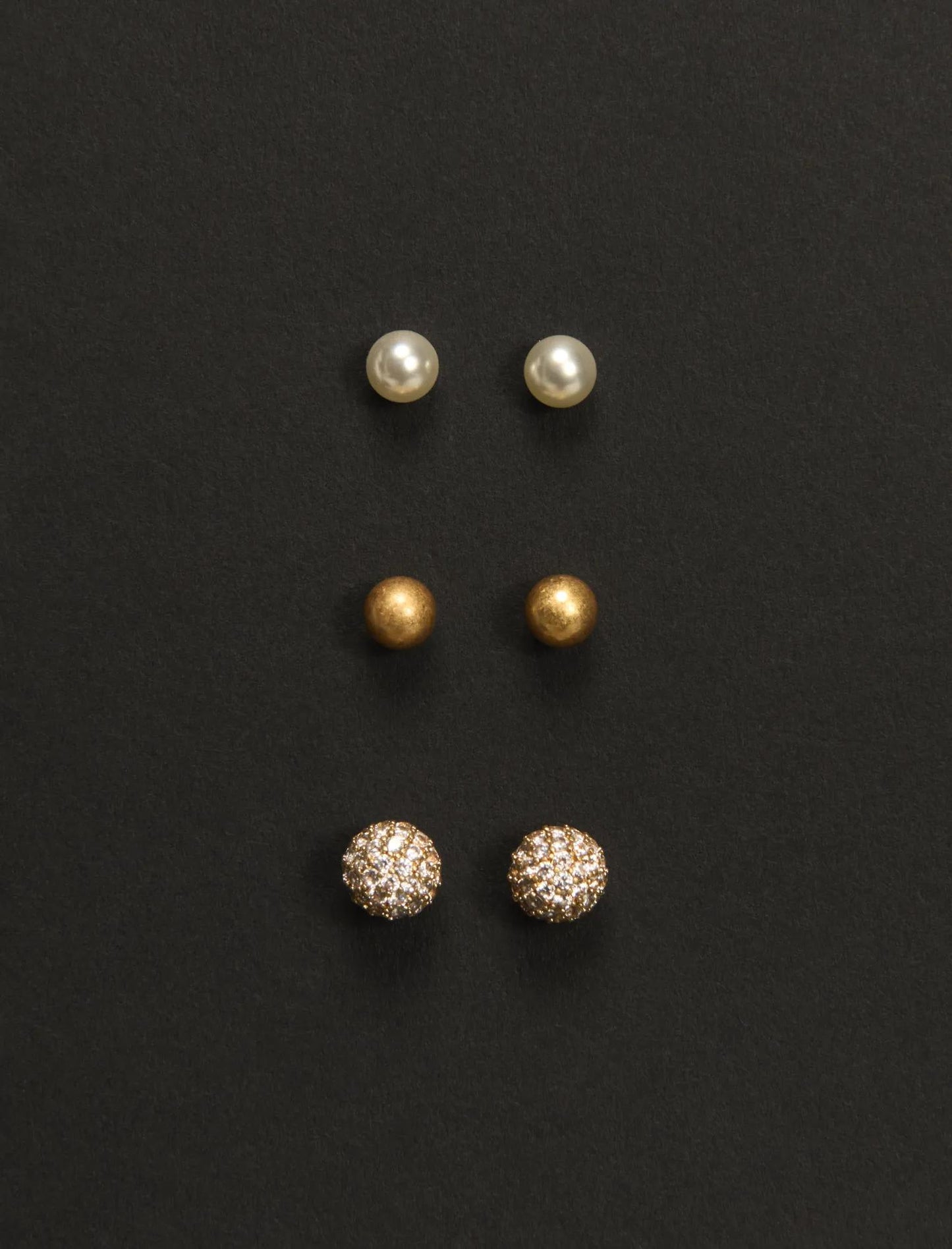 Aretes