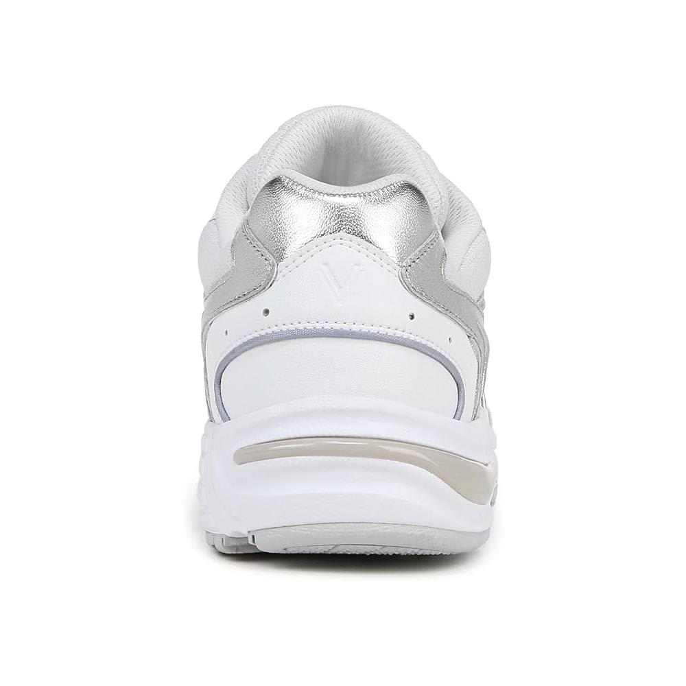 Tenis de mujer de cuero color blanco y plateado