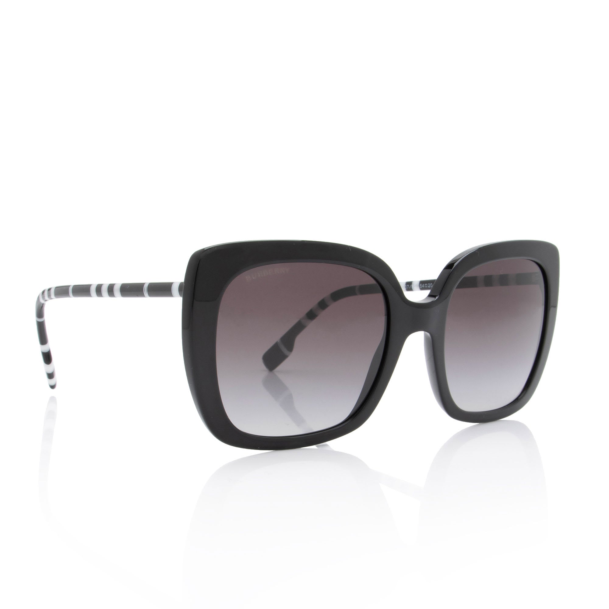 Gafas de sol de montura cuadrada