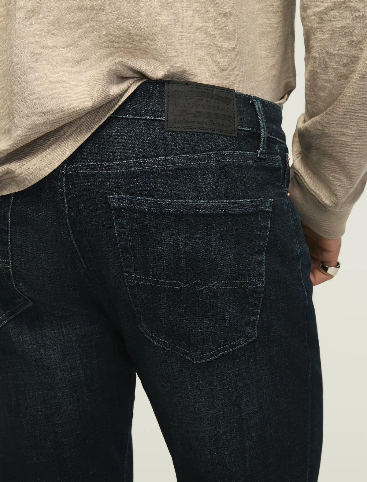 Pantalón de hombre