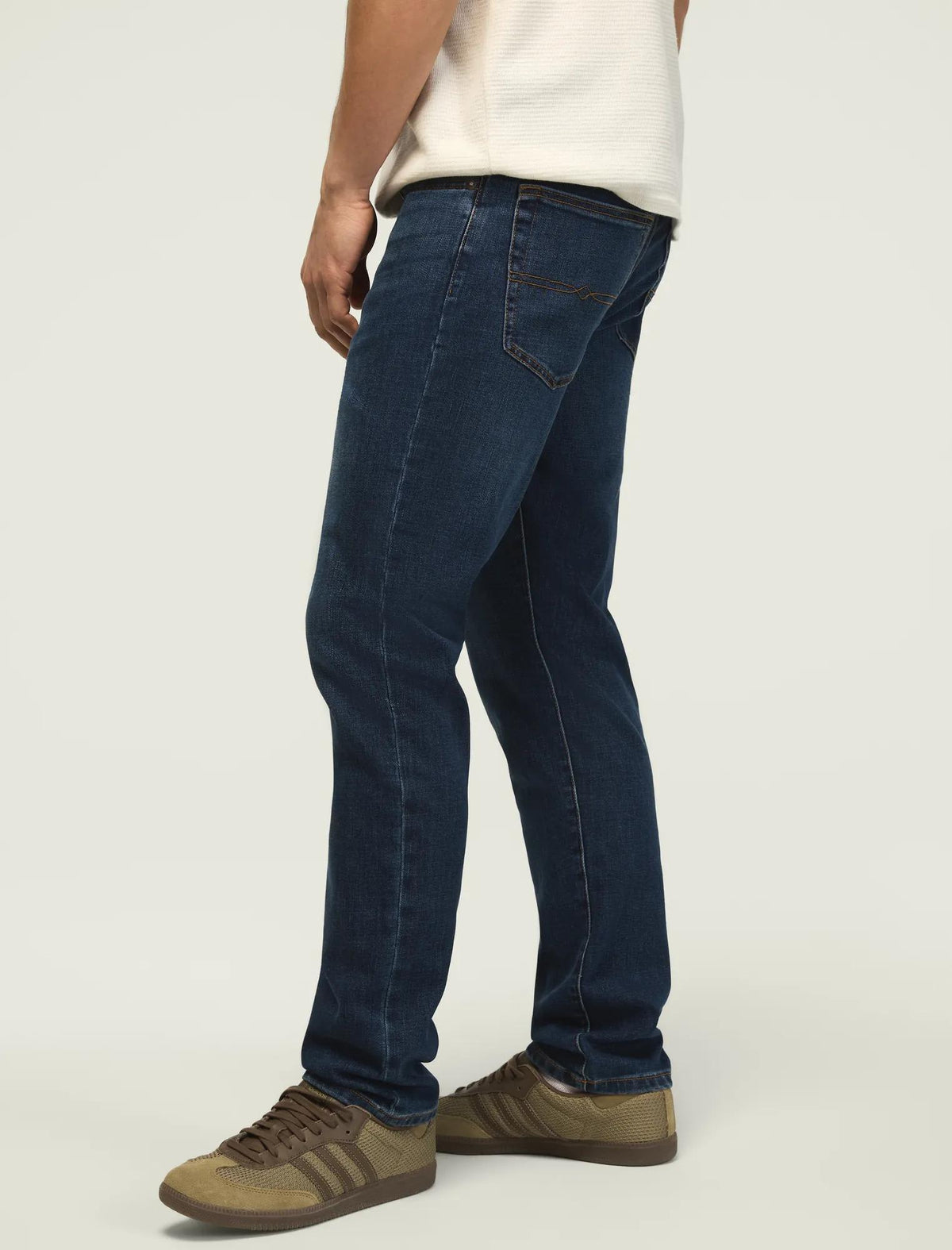Pantalón de hombre