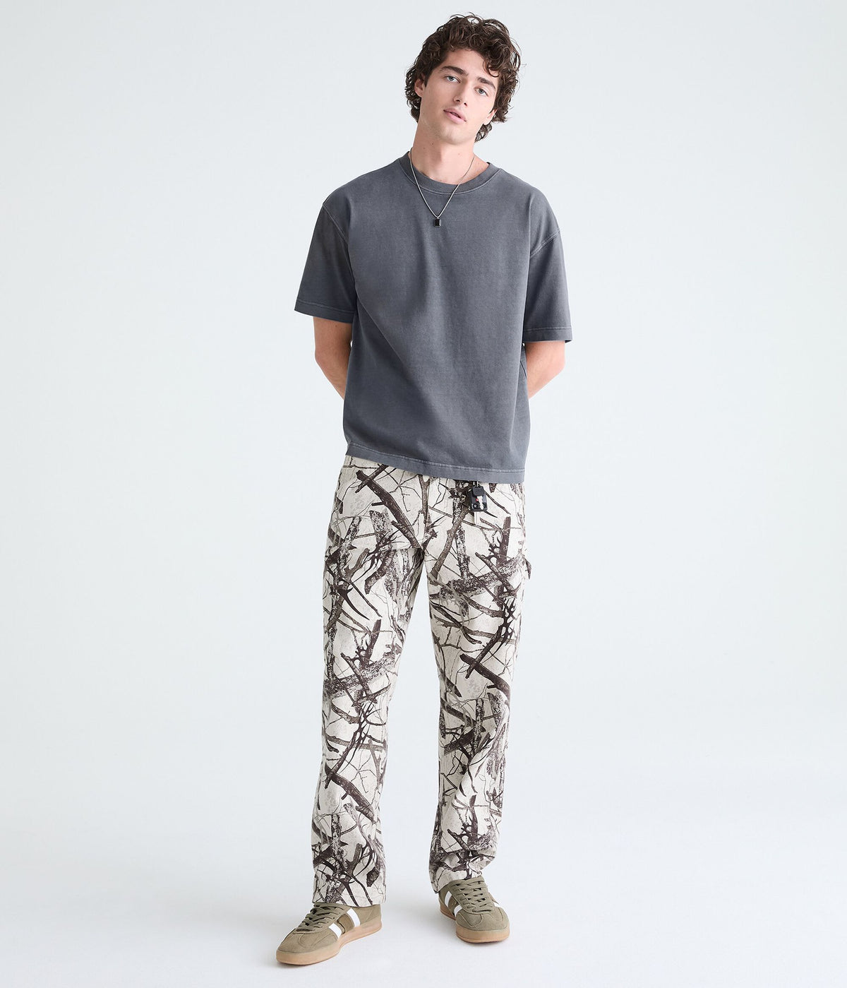 Pantalón con estampado