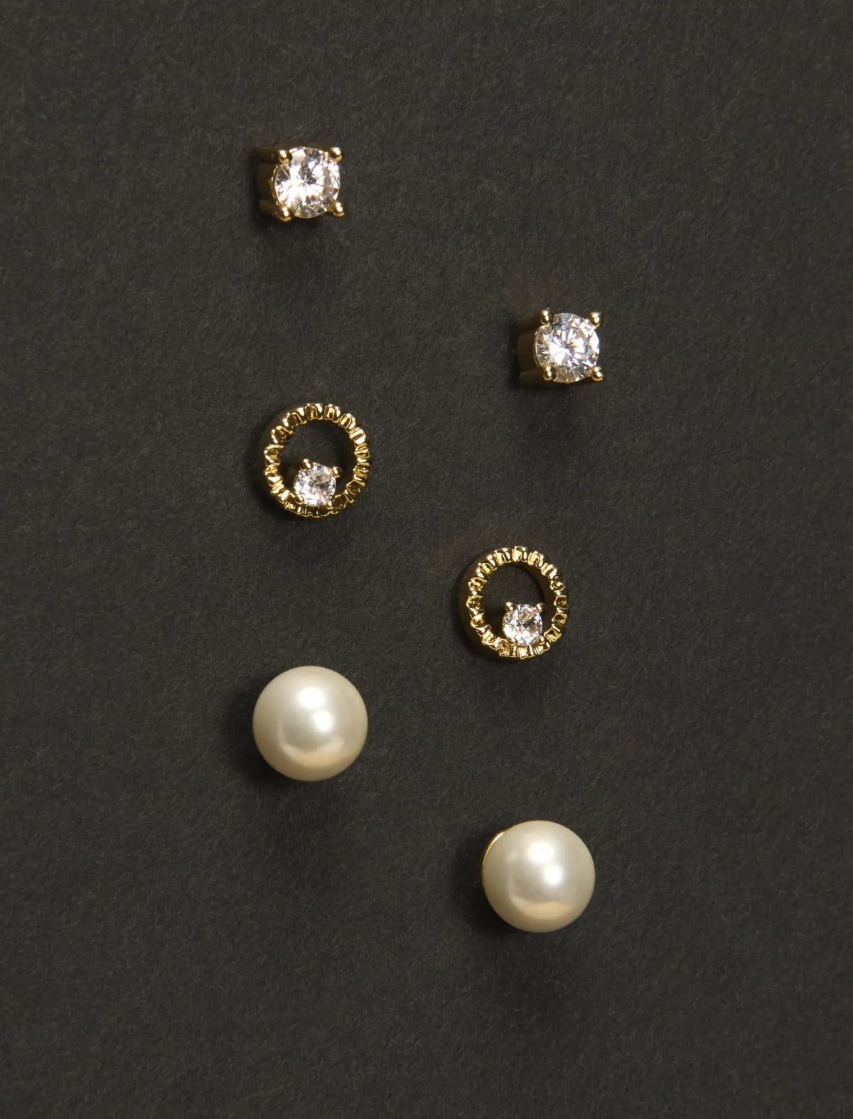 Aretes