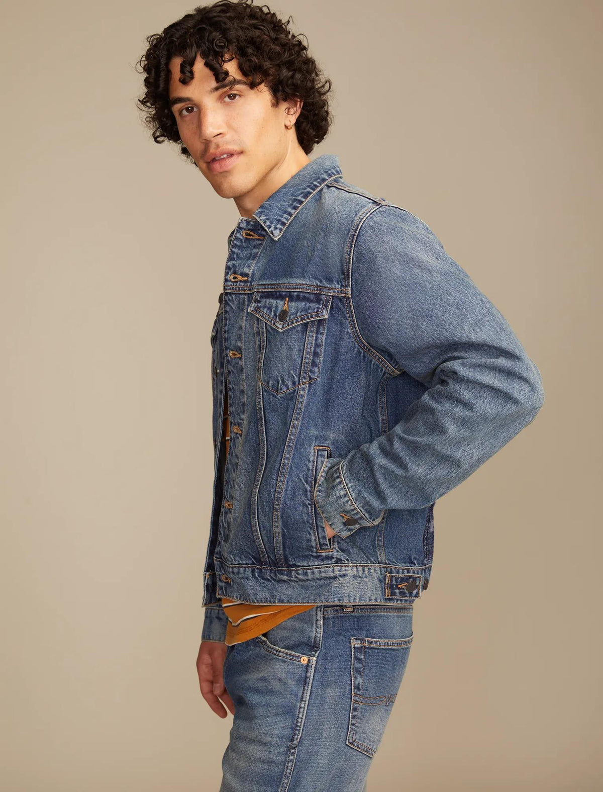Chaqueta de hombre de mezclilla