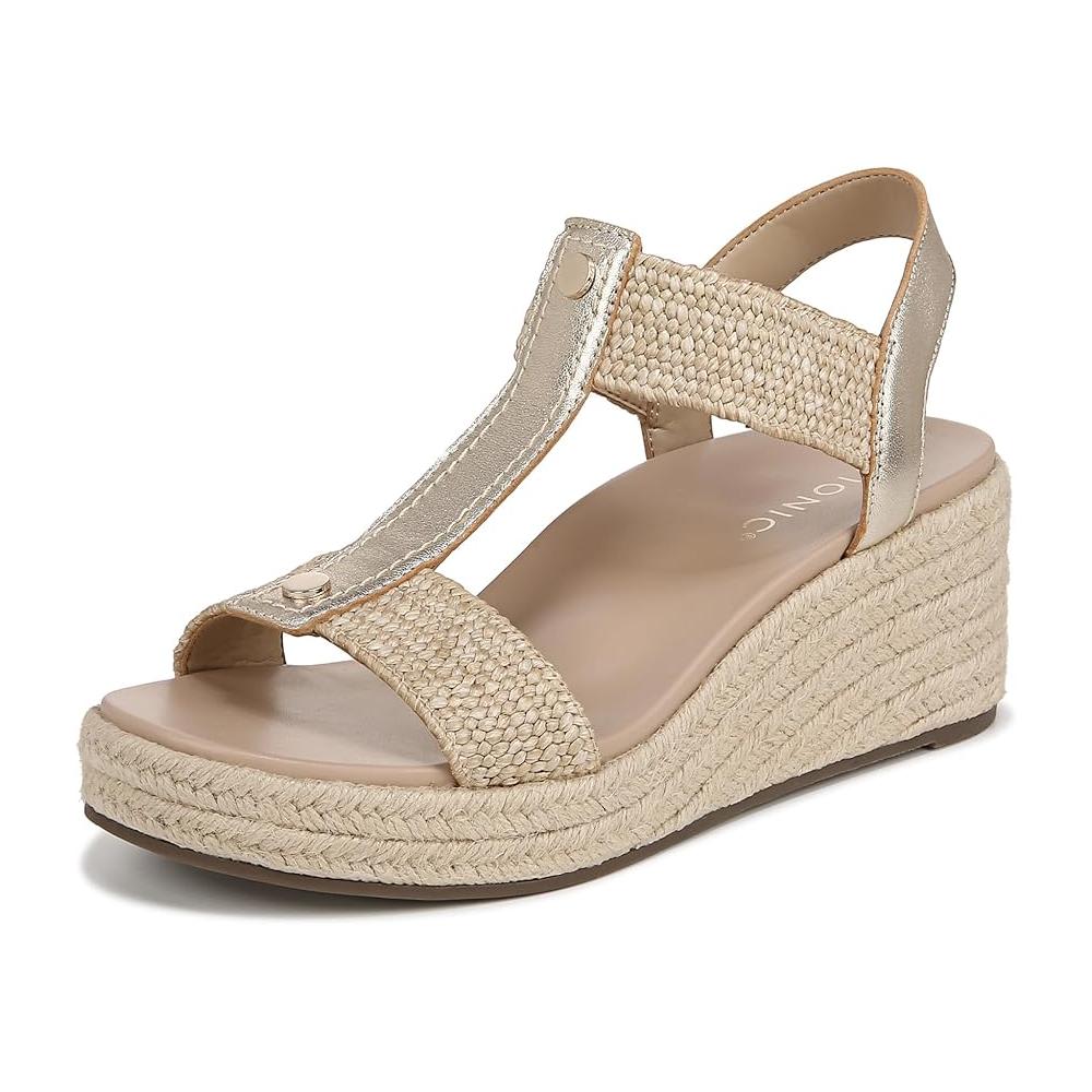 Sandalias de mujer de cuero color dorado
