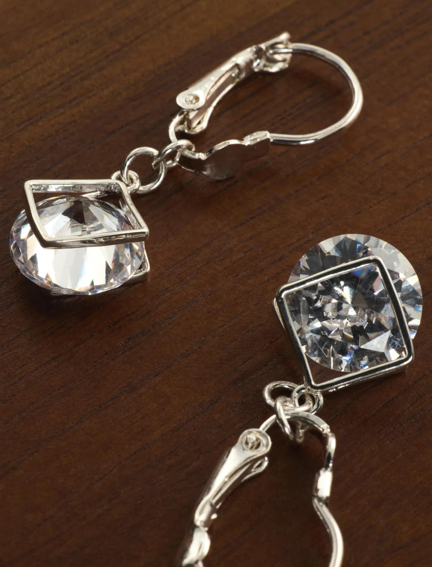 Aretes
