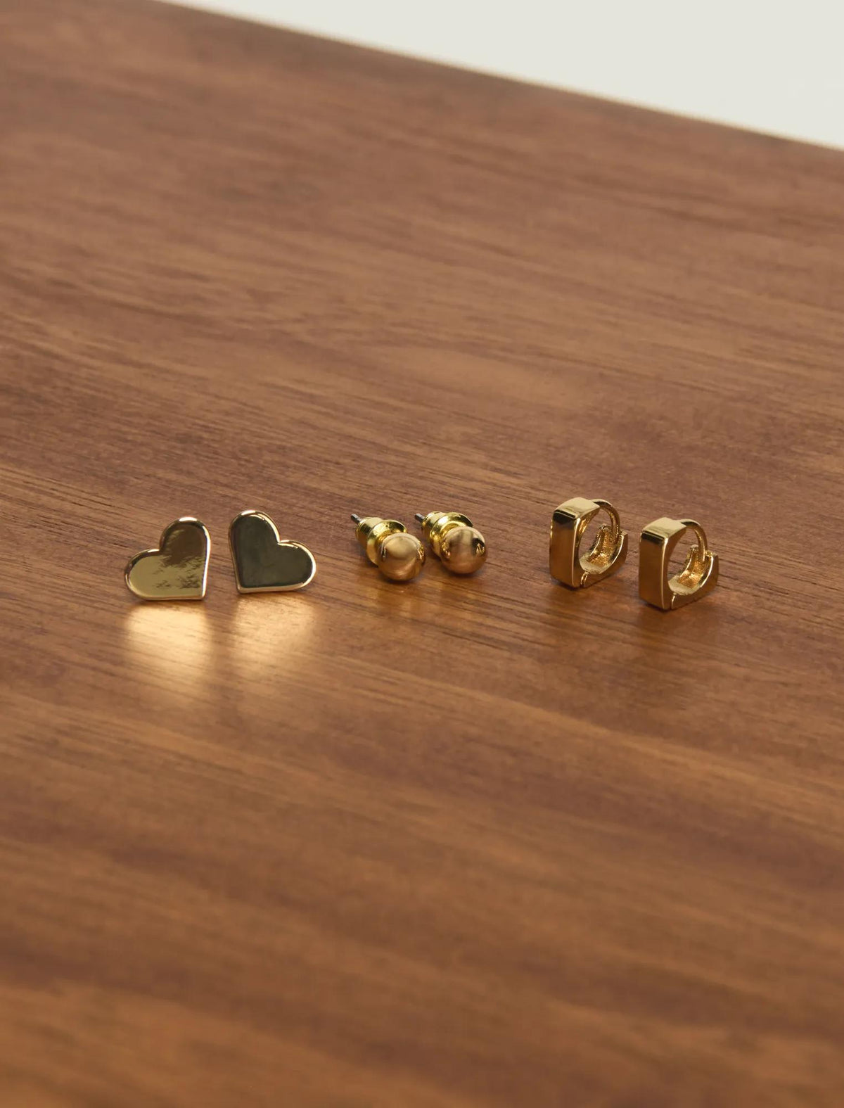 Aretes